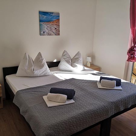 Bed and Breakfast Dva Dukata Біоград-на-Мору Екстер'єр фото